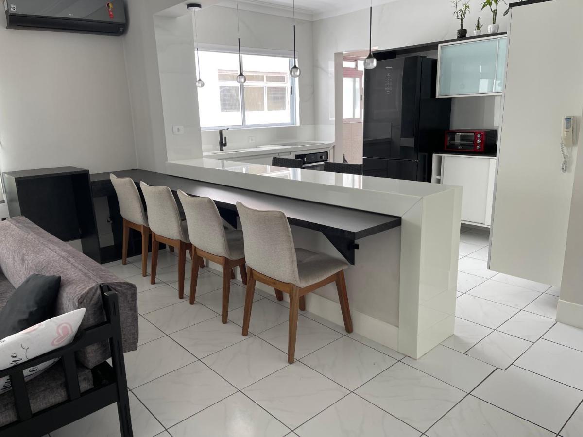 Apartment Temporada Enseada Guaruja